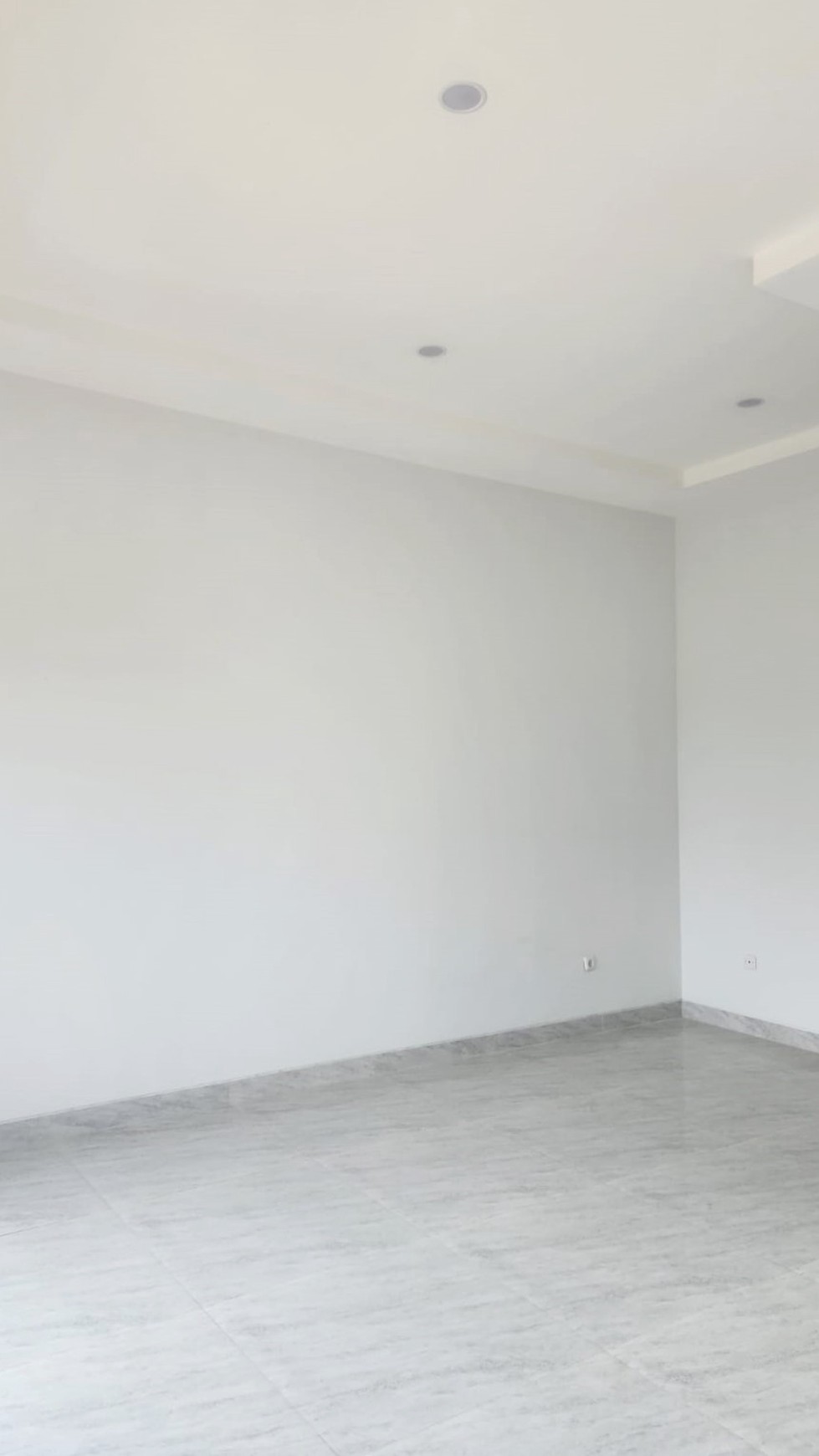 Dijual Rumah bagus selesai Renov di Nusa Loka BSD City