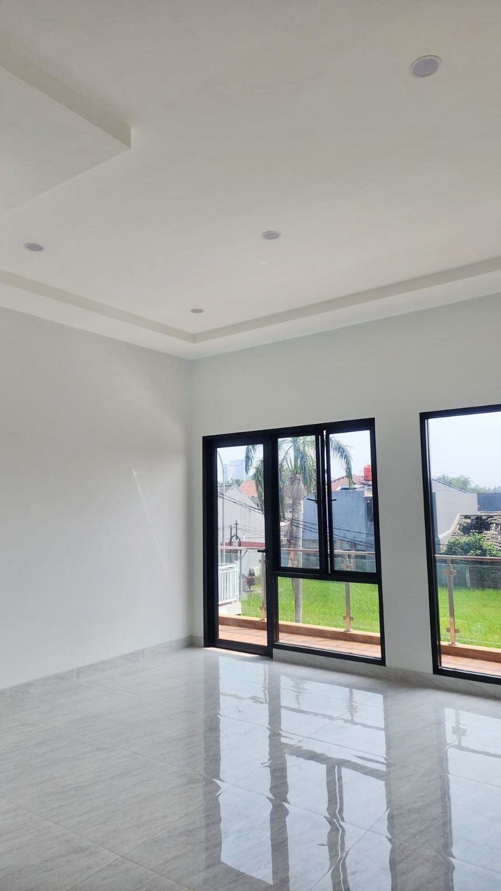 Dijual Rumah bagus selesai Renov di Nusa Loka BSD City