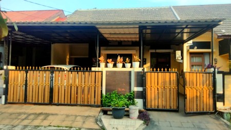 Dijual Rumah Asri dan Terawat di Graha Kalimas 1 Tambun, Bekasi Timur - Siap Huni, Lokasi Strategis!