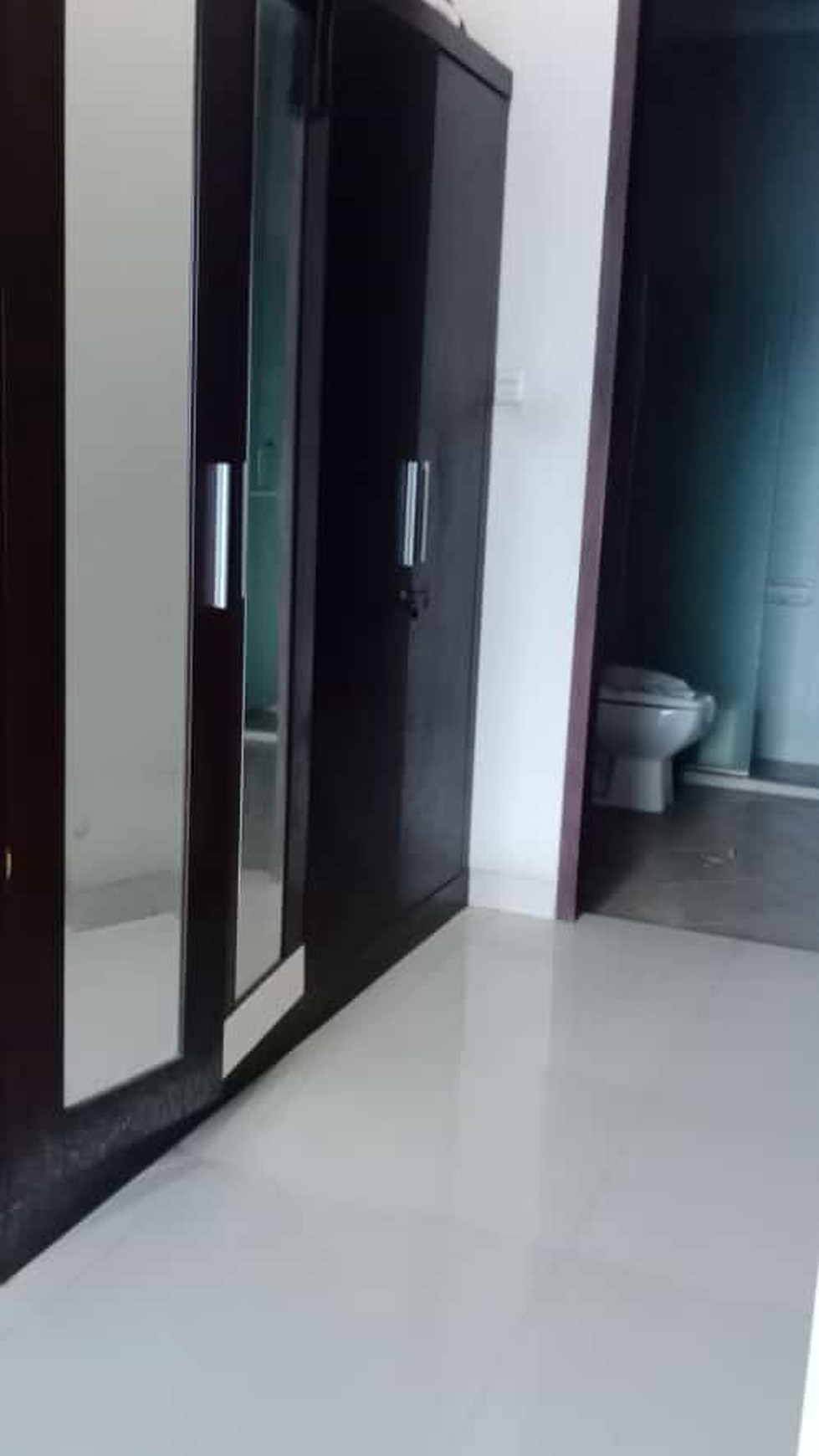 RUMAH SIAP HUNI di PUSPITA LOKA dekat TAMAN KOTA BSD .