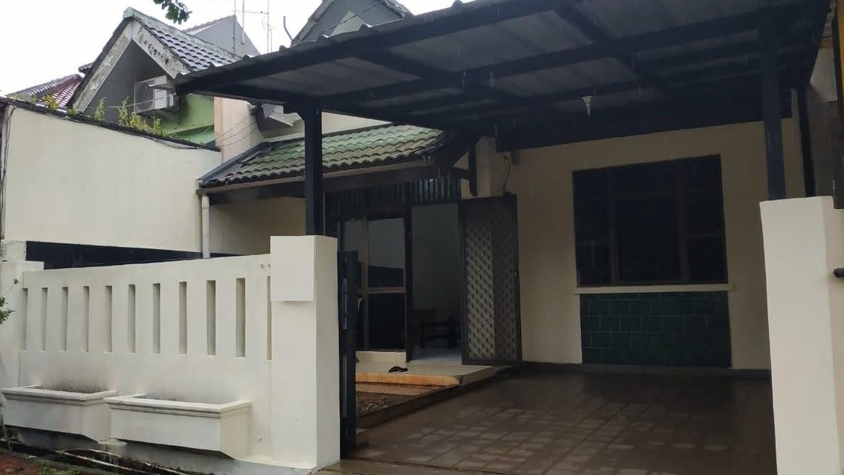 Rumah Bagus Dicluster Sastra Kencana Serpong, Akses Toll & Stasiun KA.