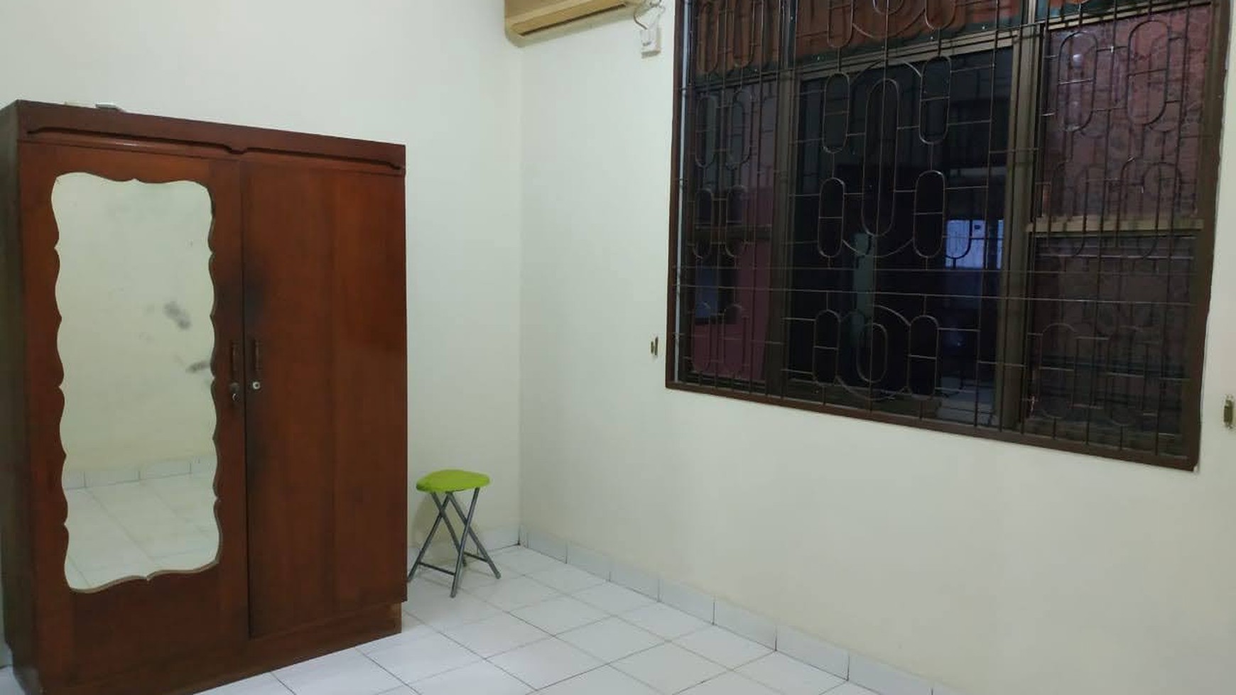 Rumah Bagus Dicluster Sastra Kencana Serpong, Akses Toll & Stasiun KA.