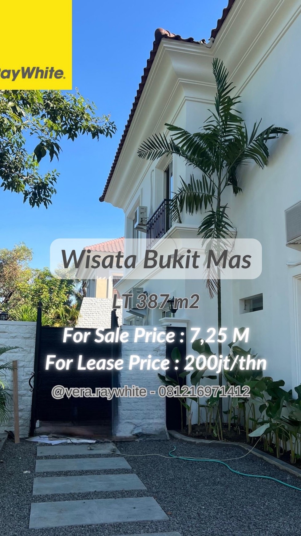 dijual / disewakan rumah baru dengan kolam renang wisata bukit mas