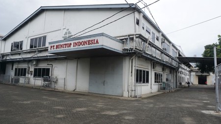 Pabrik Ex-Garment atau Gudang TERBAIK Di Tangerang Selatan