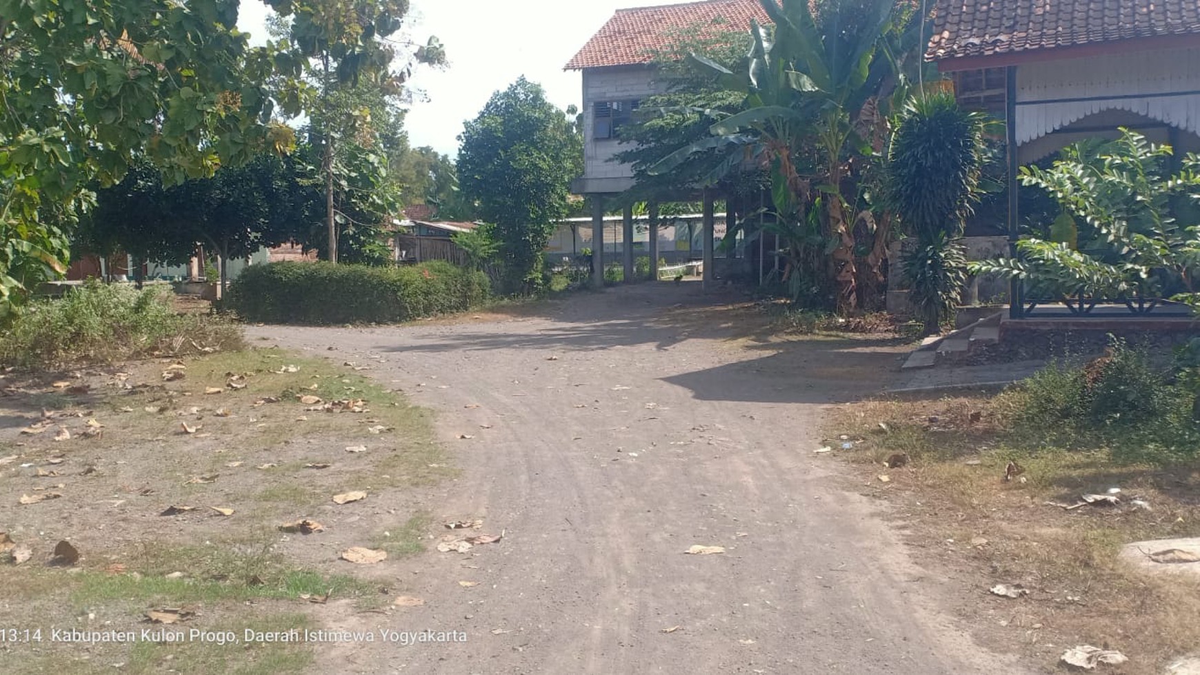 Tanah Seluas 2003 Meter Persegi Lokasi Dekat Stasiun Wates 