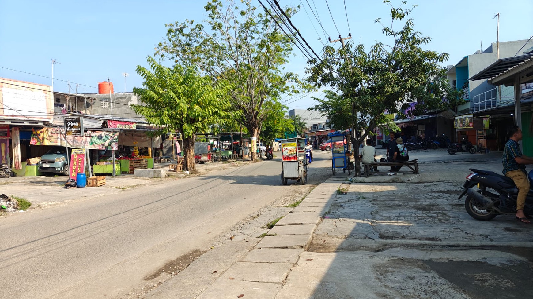 Ruko di Perumnas Bumi Teluk Jambe ramai konsumen