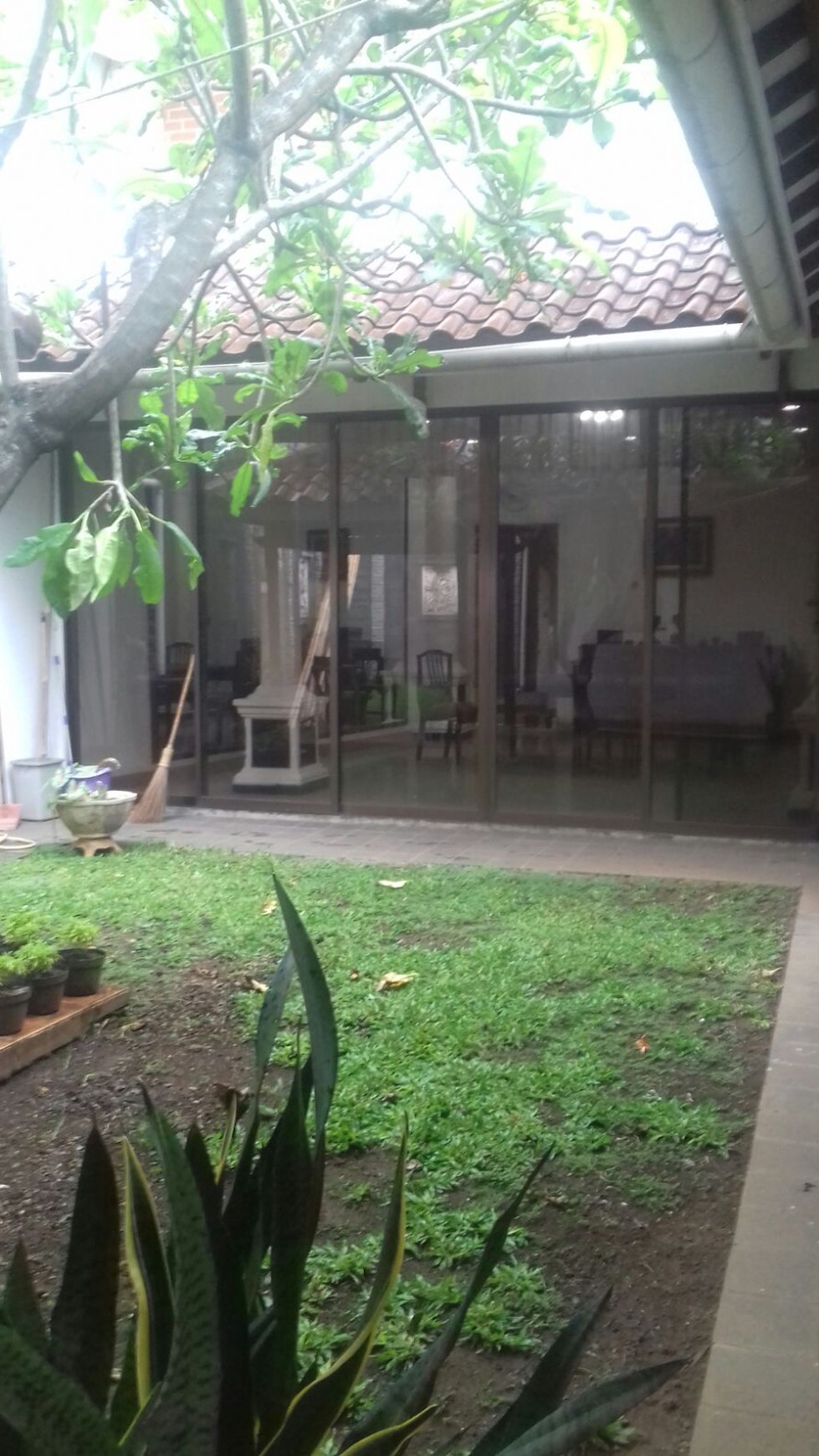 Rumah Bagus di Sektor 7 Bintaro Jaya.