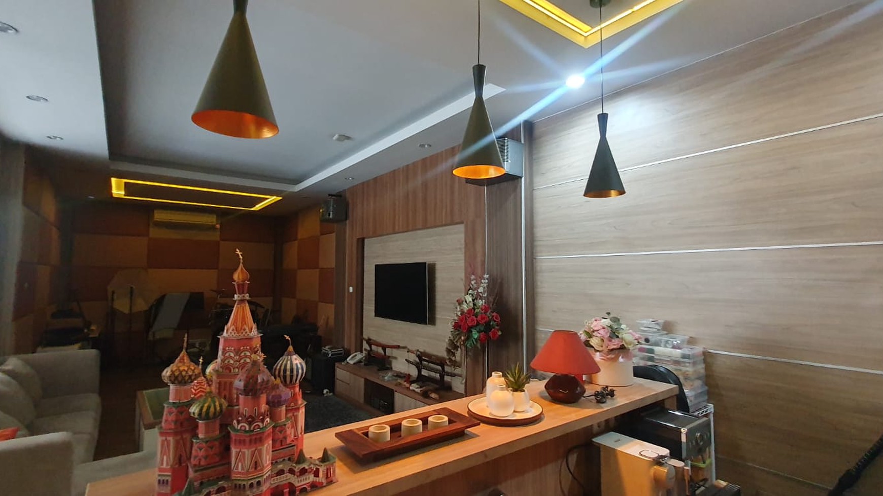 Rumah Hitung Tanah Area Cipete