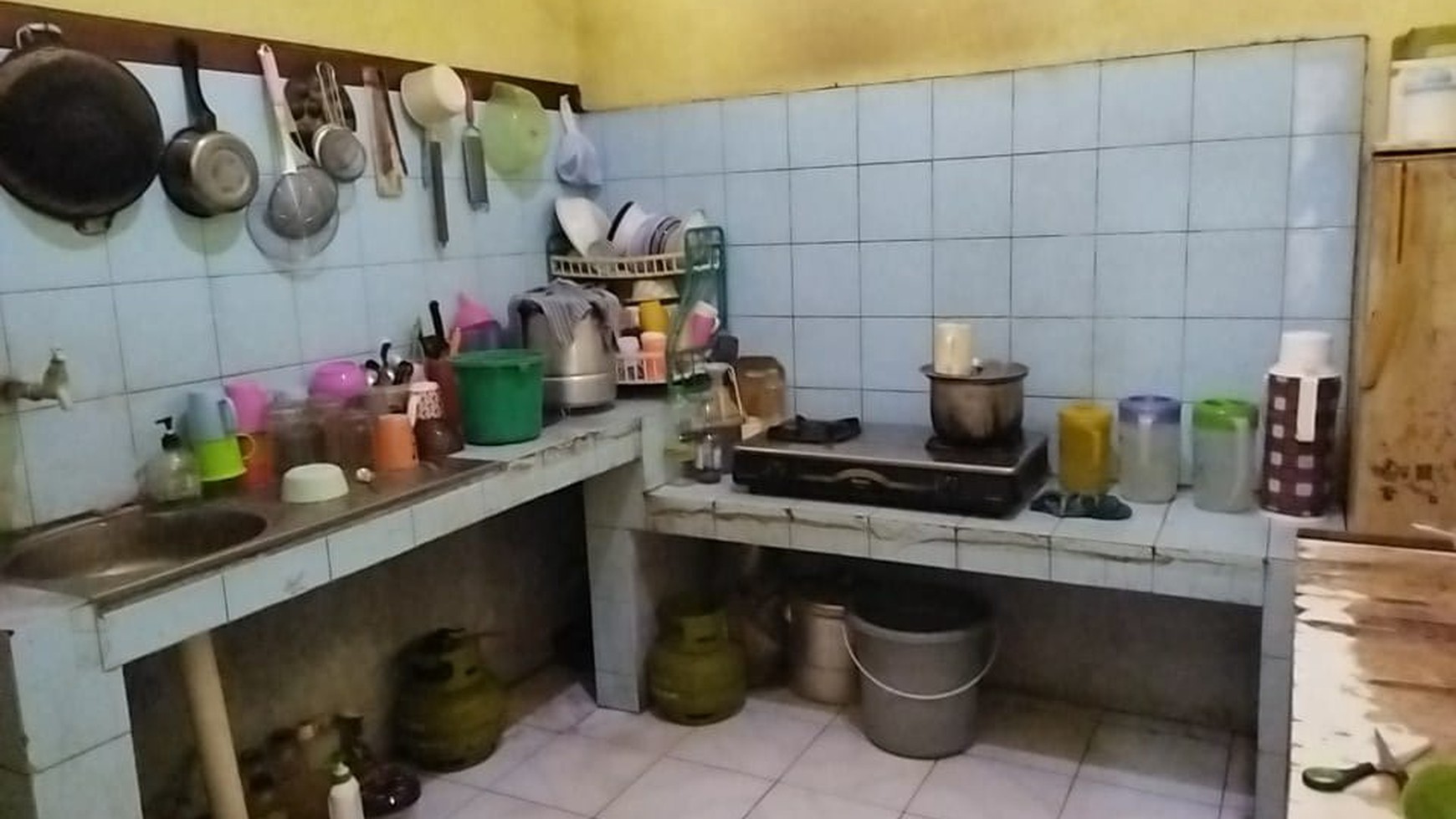 Rumah Hitung Tanah Area Cipete