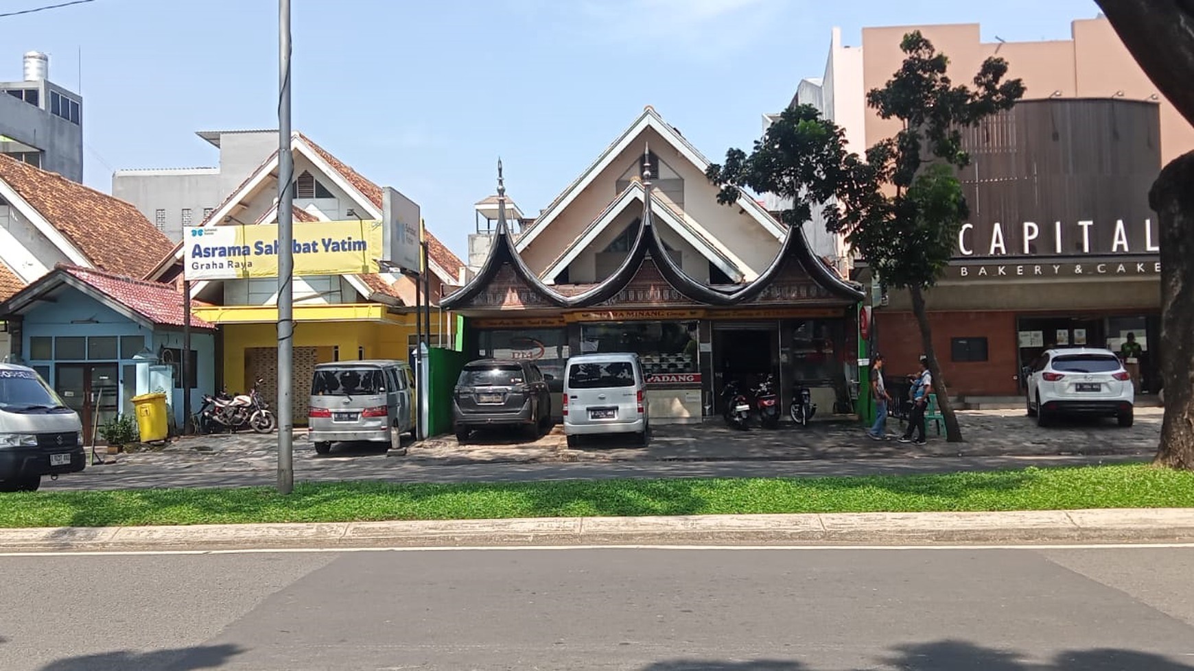 Rumah Hitung Tanah Area Cipete