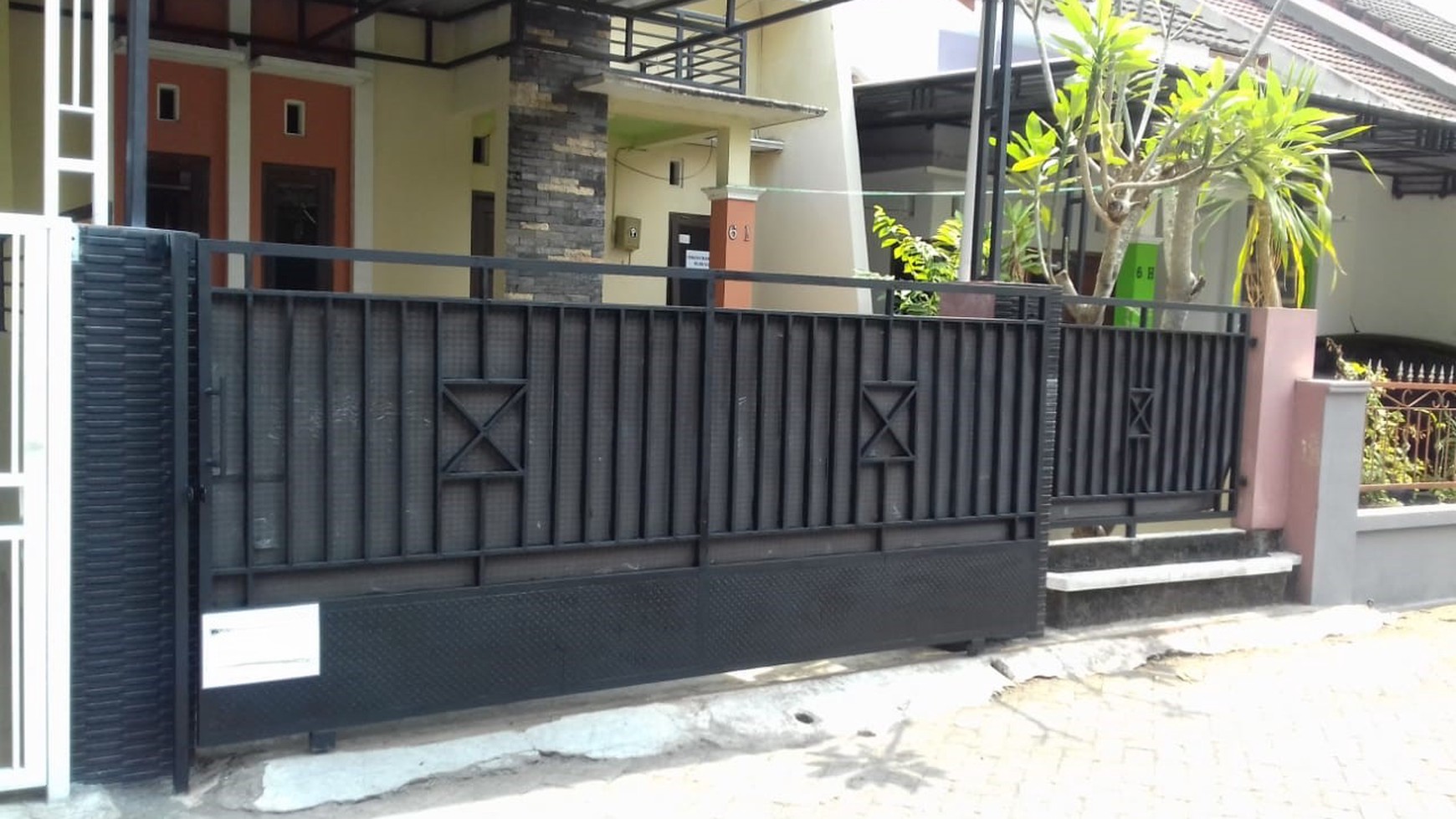 Rumah Tinggal Cocok Untuk Keluarga Lokasi di Daerah Jl. Ringroad Selatan