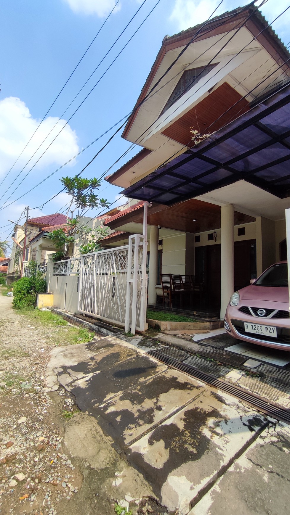 RUMAH TERAWAT SIAP HUNI, JATIPADANG, PASAR MINGGU, JAKSEL