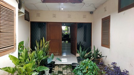 Dijual Rumah Lama 1250m² Cocok untuk Usaha, Pisangan Ciputat