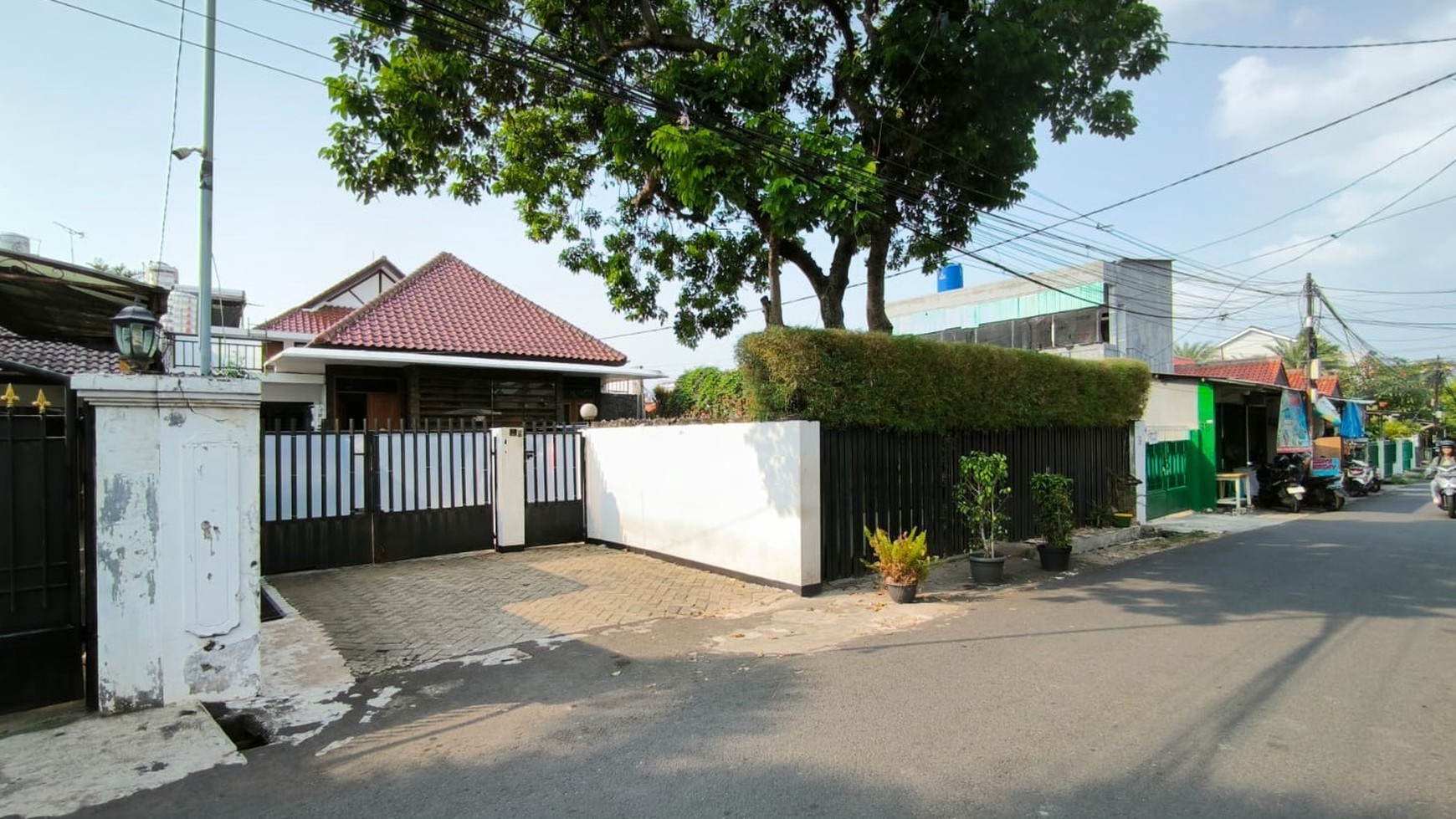 RUMAH DIJUAL JALAN MUSYAWARAH JAKARTA BARAT