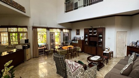 Rumah 2 Lantai Jl. Margasatwa , Jaksel 