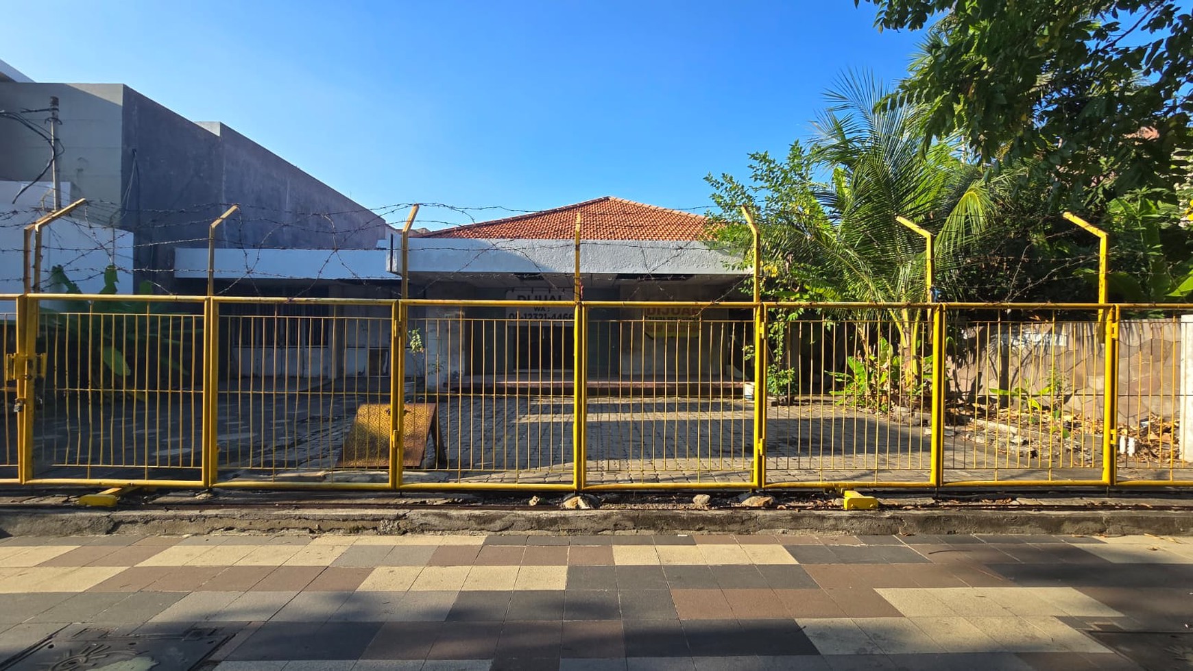 Rumah Hitung Tanah Area Cipete