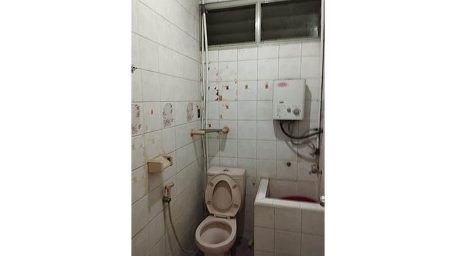 Rumah Kelapa Puan Timur, Kelapa Gading.