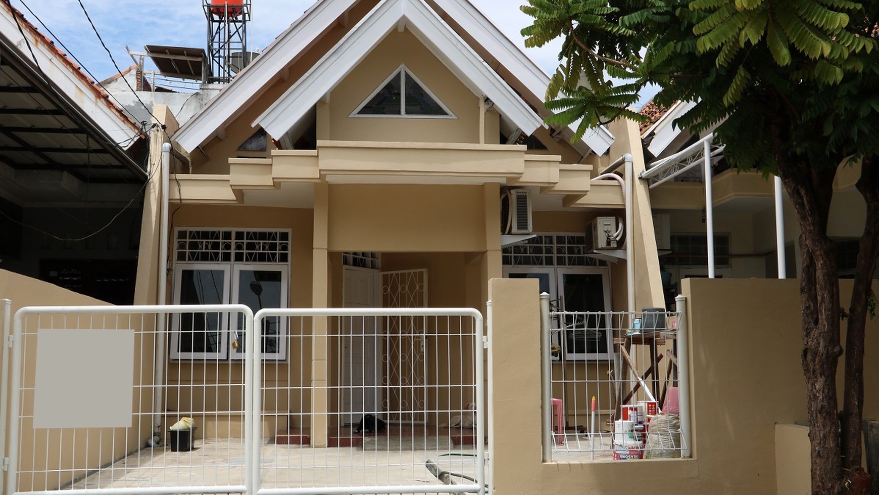 Rumah Minimalis Siap Huni dalam Cluster @Graha Raya