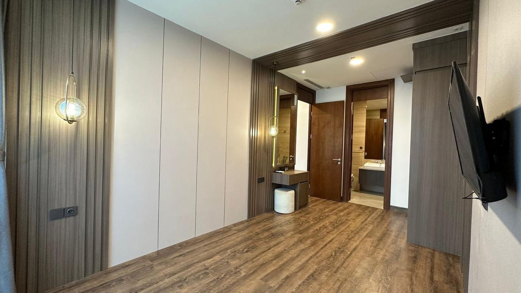 Apartemen the Elements, Tower Harmony, 2 + 1 Bedroom, Di Dalam Kawasan Epicentrum, Kuningan Jakarta Selatan