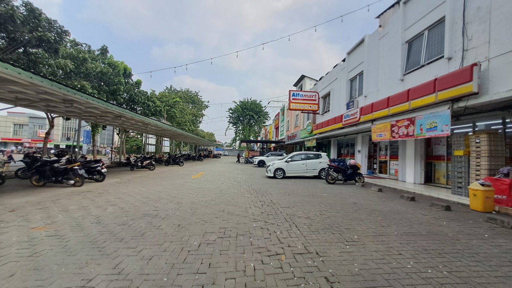 Ruko Hook Siap Pakai dan Lokasi Strategis @Graha Raya