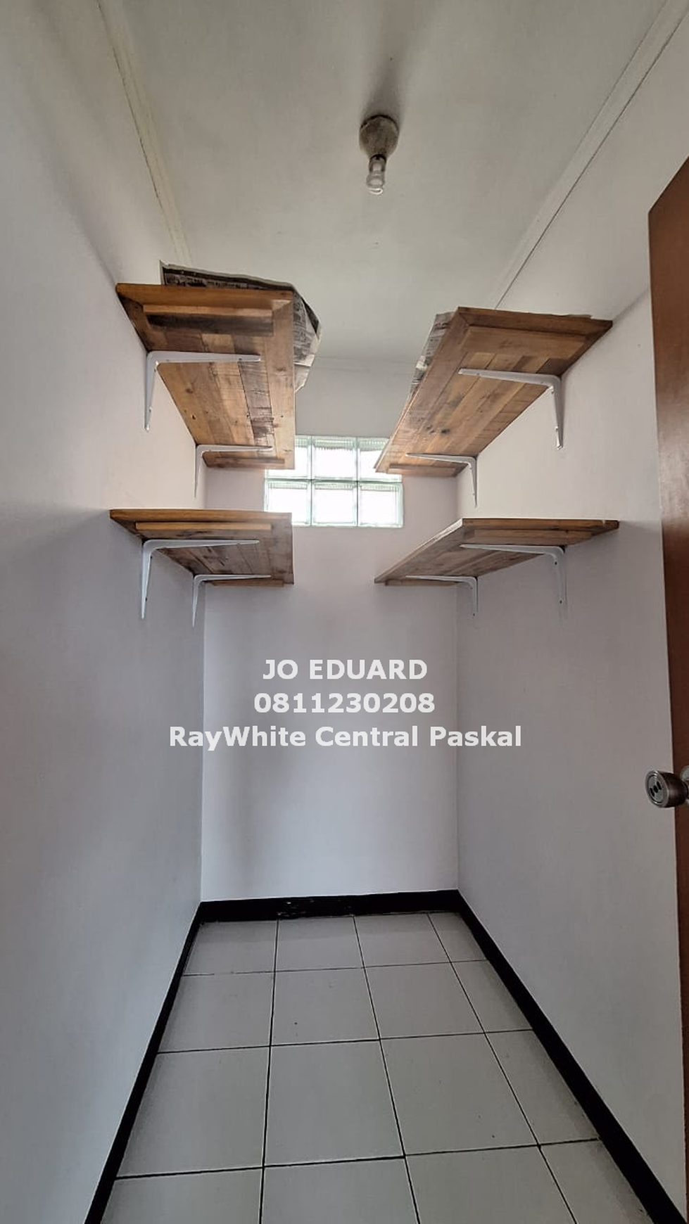 Rumah 2 Lantai Bagus SHM di Kembar Timur, Bandung