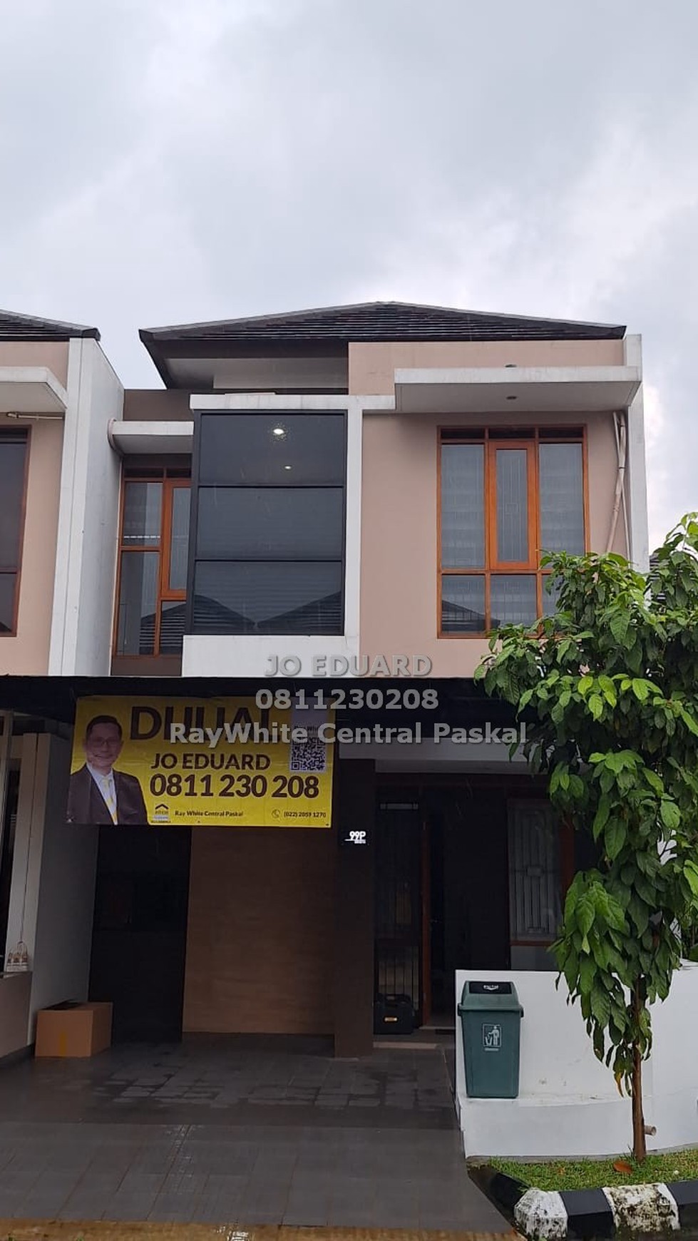 Dijual Rumah Siap Pakai 2 Lantai Komplek Cherry Field Bojongsoang