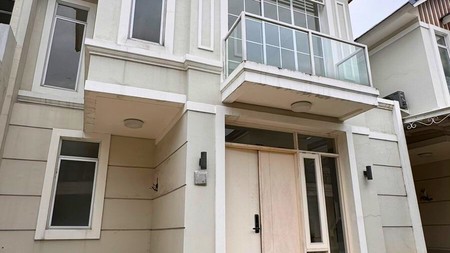 Dijual Rumah Siap Huni Minimalis Modern Lokasi Strategis di Tangerang