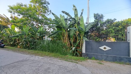 Tanah Seluas 394 Meter Persegi Lokasi Dekat Stadion Maguwoharjo 