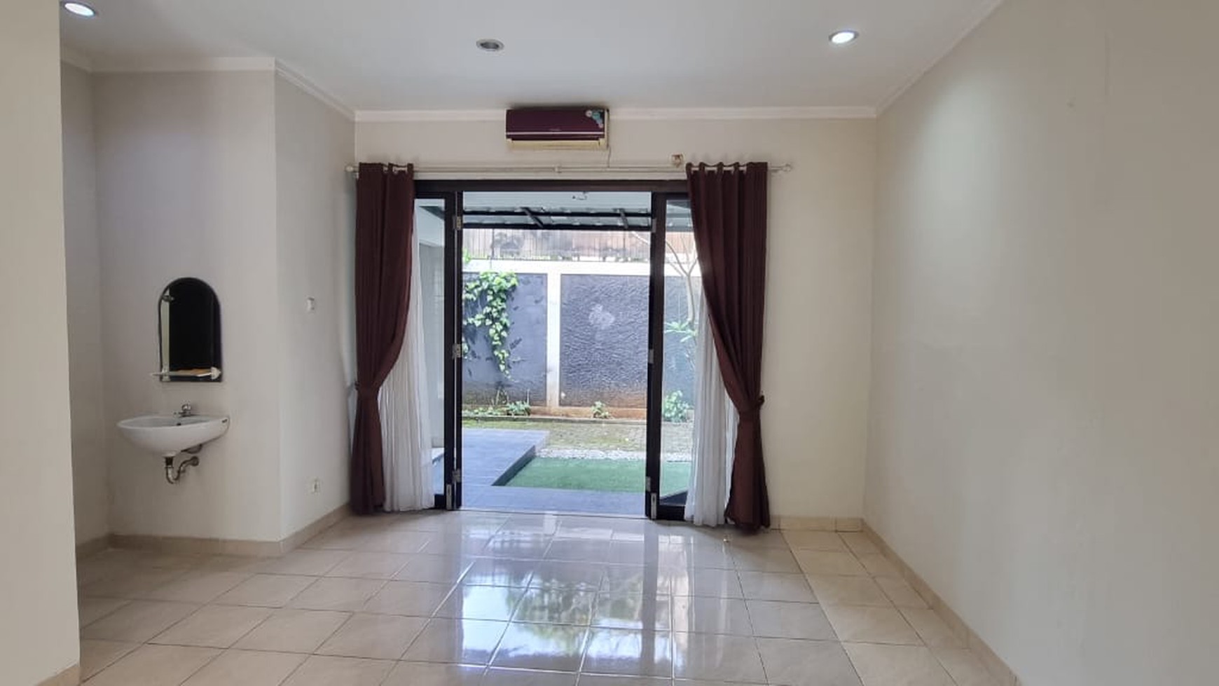 Rumah Minimalis 2 Lantai dan Siap Huni @Bintaro Jaya Sektor 9