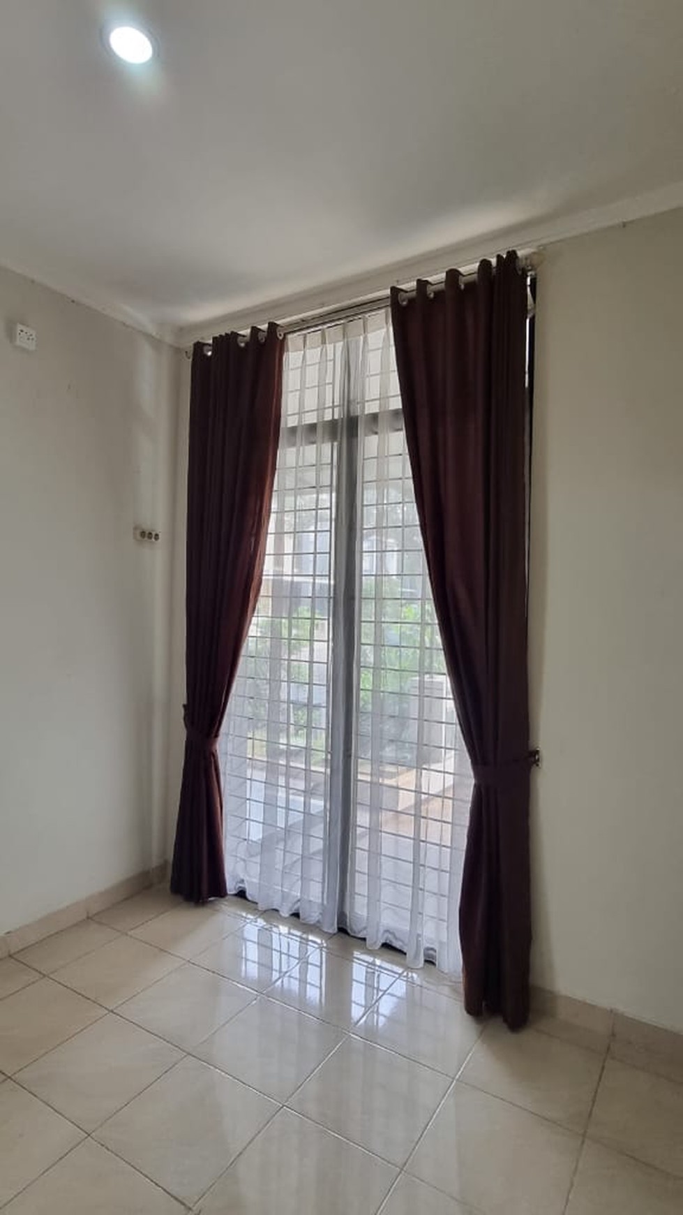 Rumah Minimalis 2 Lantai dan Siap Huni @Bintaro Jaya Sektor 9