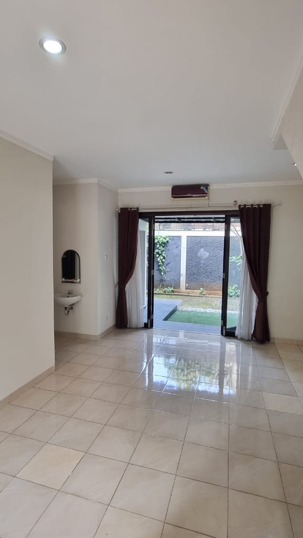 Rumah Minimalis 2 Lantai dan Siap Huni @Bintaro Jaya Sektor 9