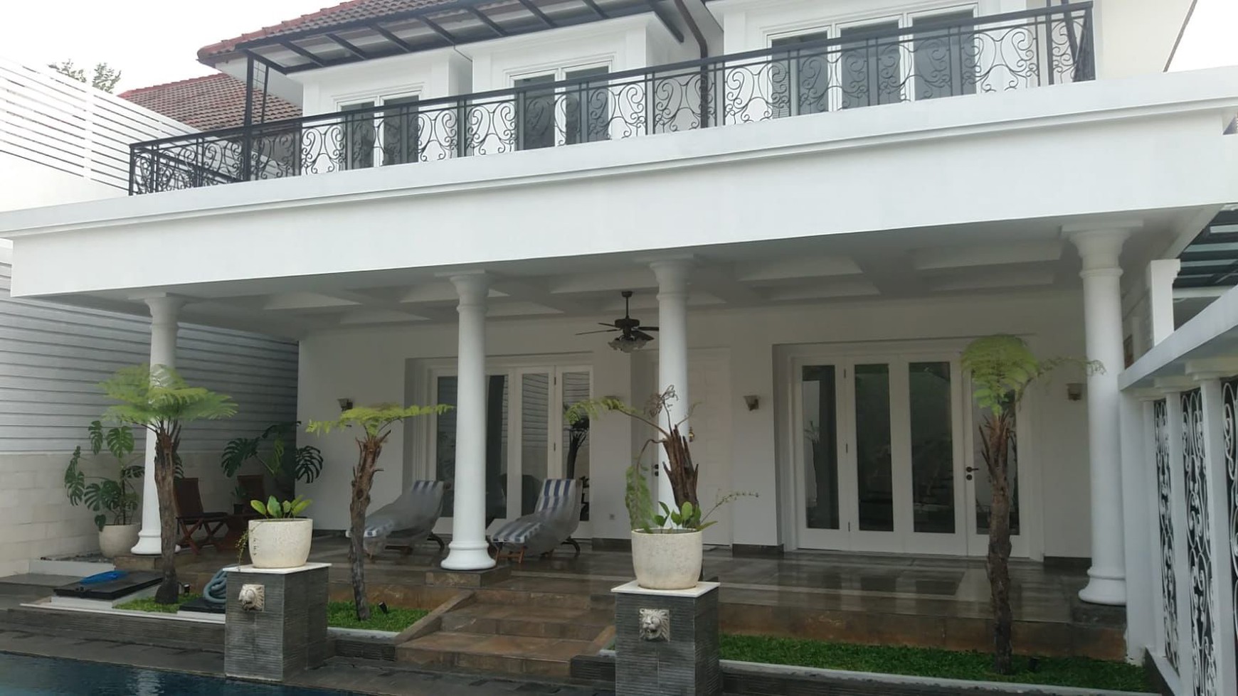 Rumah Mewah Siap Huni dengan Hunian Nyaman @Kemang Utara