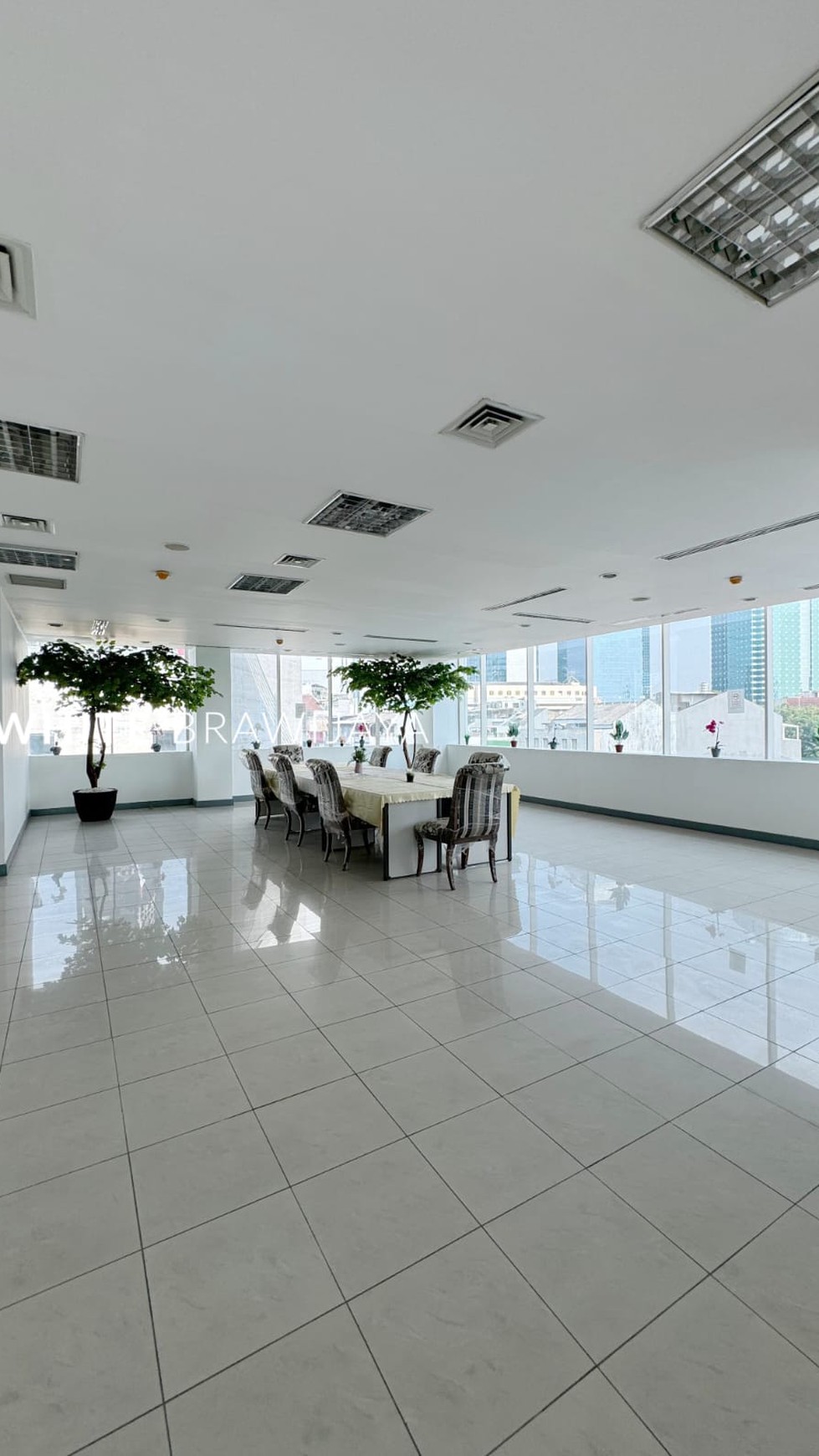 Office Building Harga di Bawah NJOP Bendungan Hilir Sudirman Area