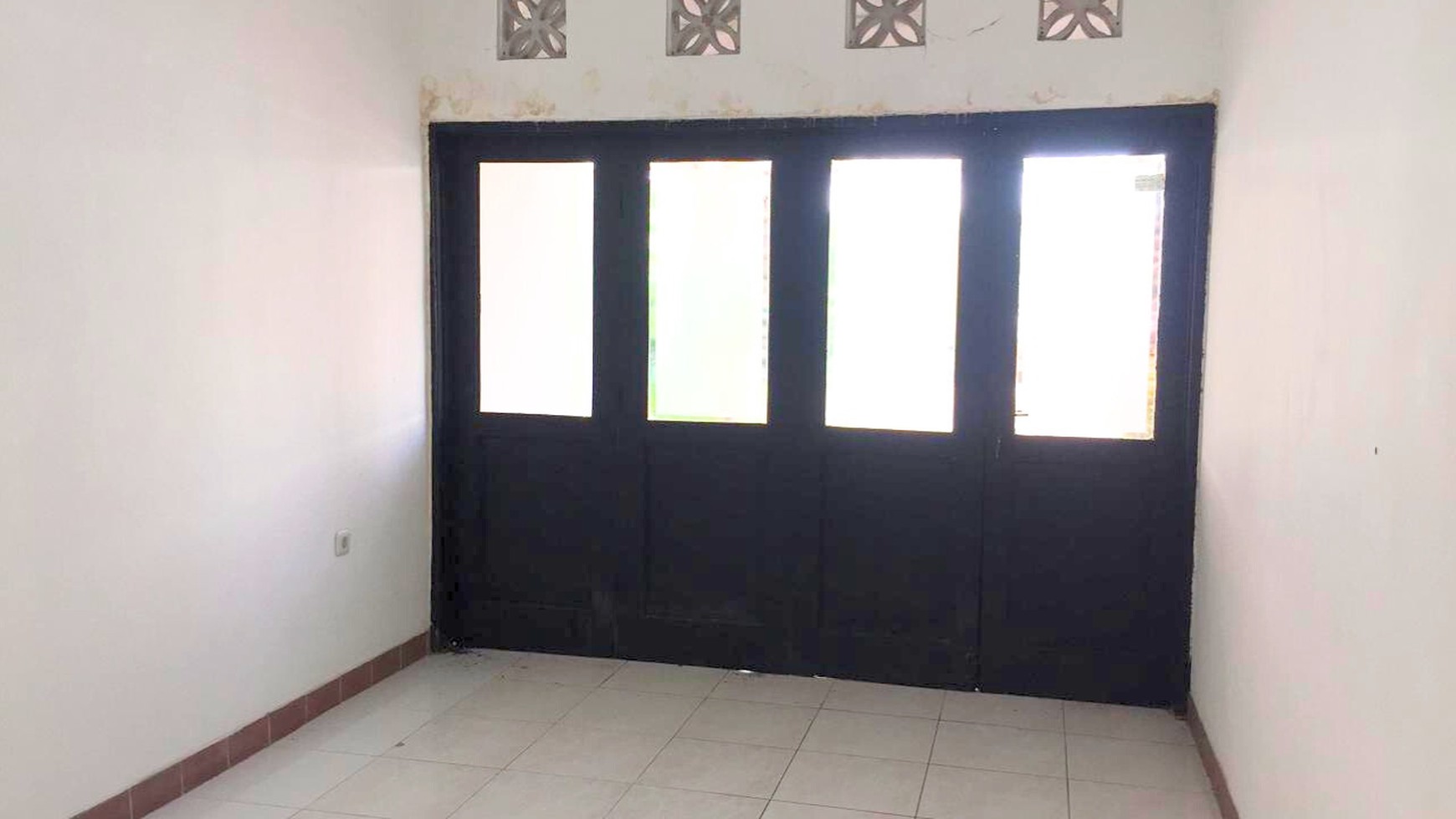 Rumah 2 Lantai Siap Huni di Rempoa, Perumahan Villa Cendana, Ciputat, Jakarta Selatan