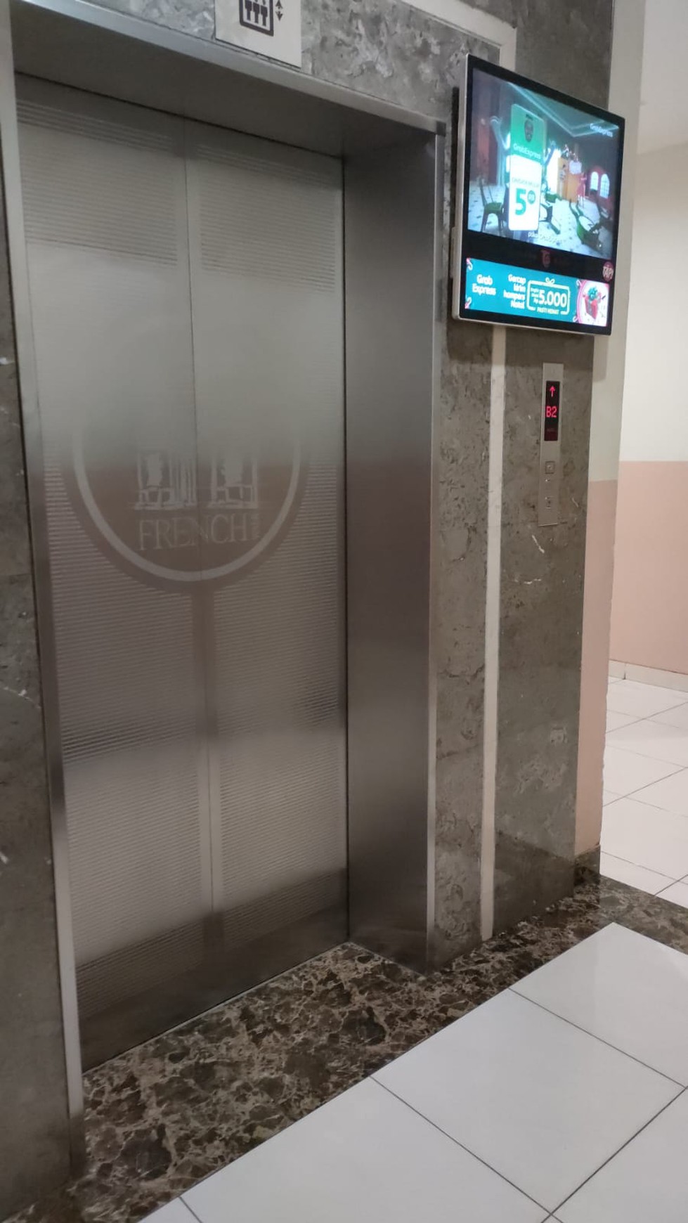 Dijual Apartemen Lyon Garden MOI 83 m2 Murah Banget di Mall Of Indonesia Kelapa Gading Jakarta Utara