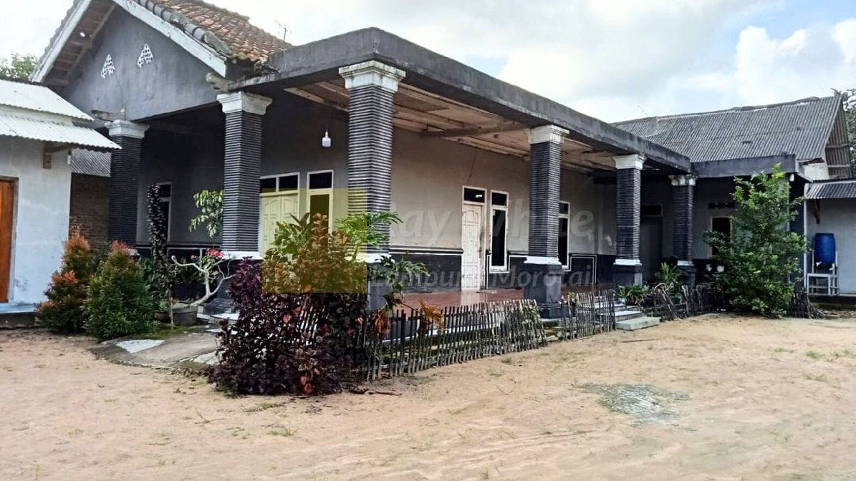 DIJUAL MURAH RUMAH DI TANJUNG BINTANG