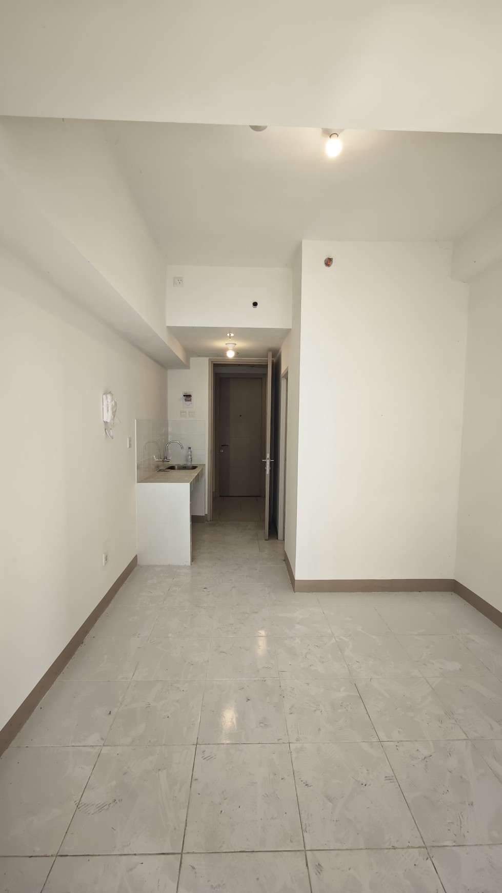 DI JUAL RUGI APARTEMEN TOKYO RIVERSIDE