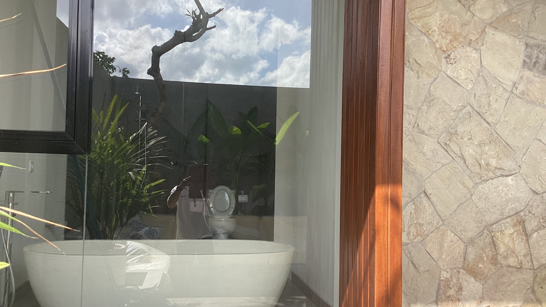 Villa 3 Bedrooms  200 sqm Freehold in Tumbak Bayuh Canggu