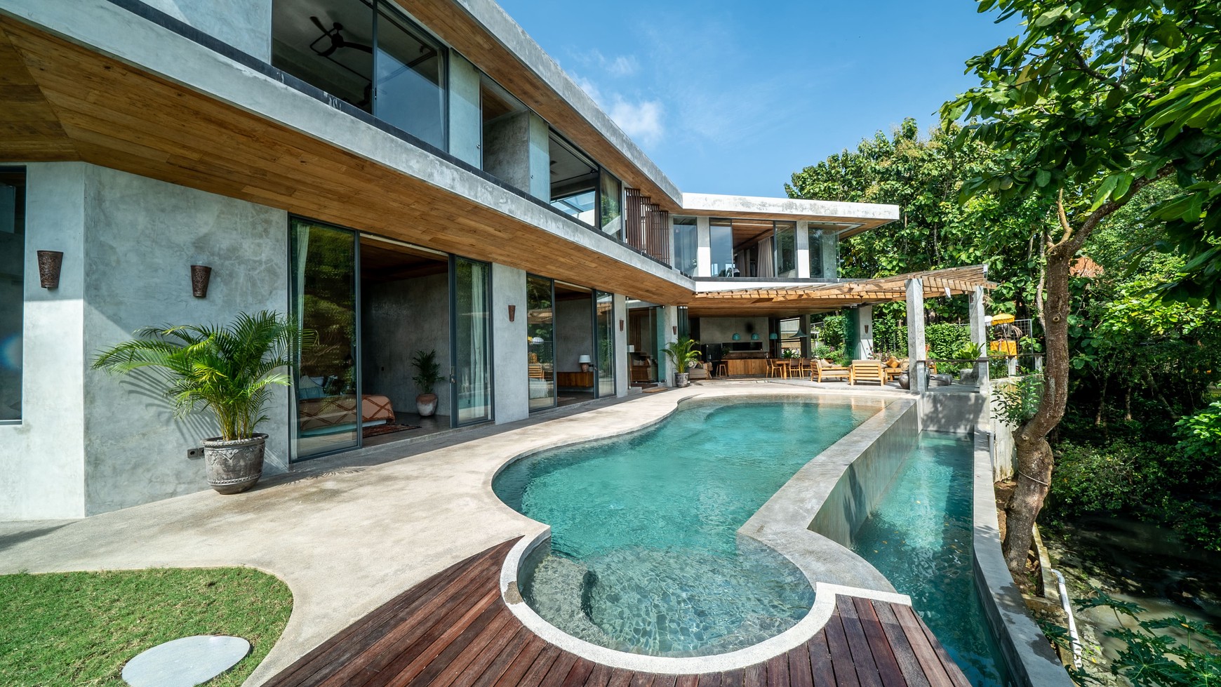 Leasehold - Luxury villa in Pererenan, Canggu!