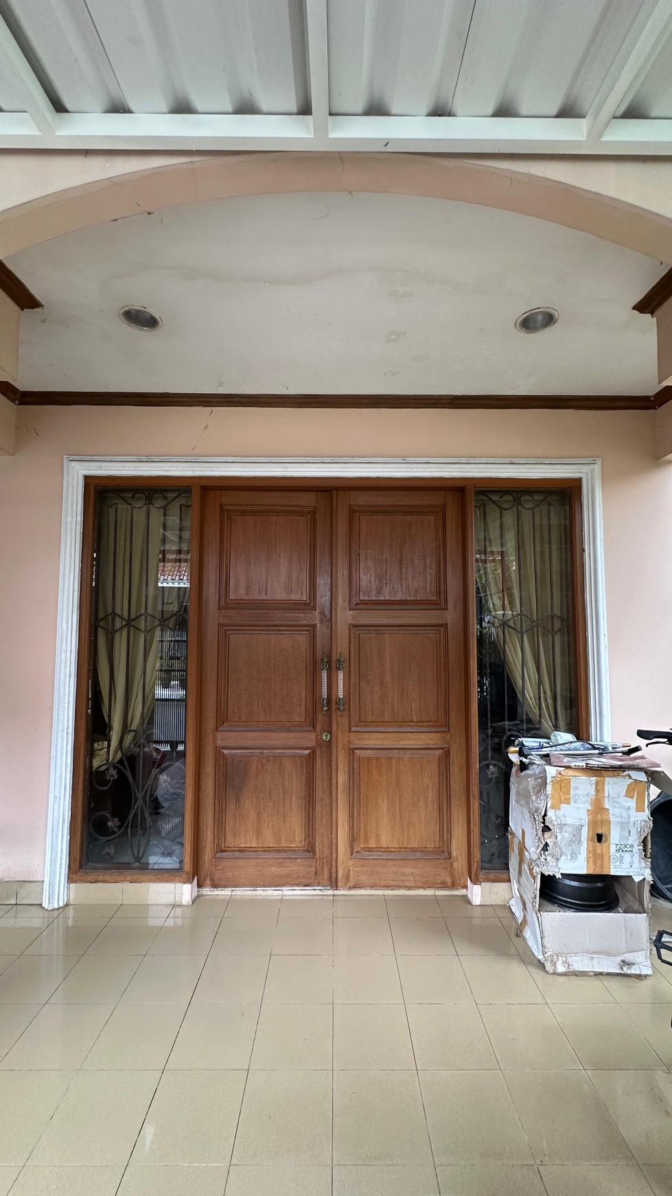 Rumah Cantik Dalam Komplek di Lebak Bulus