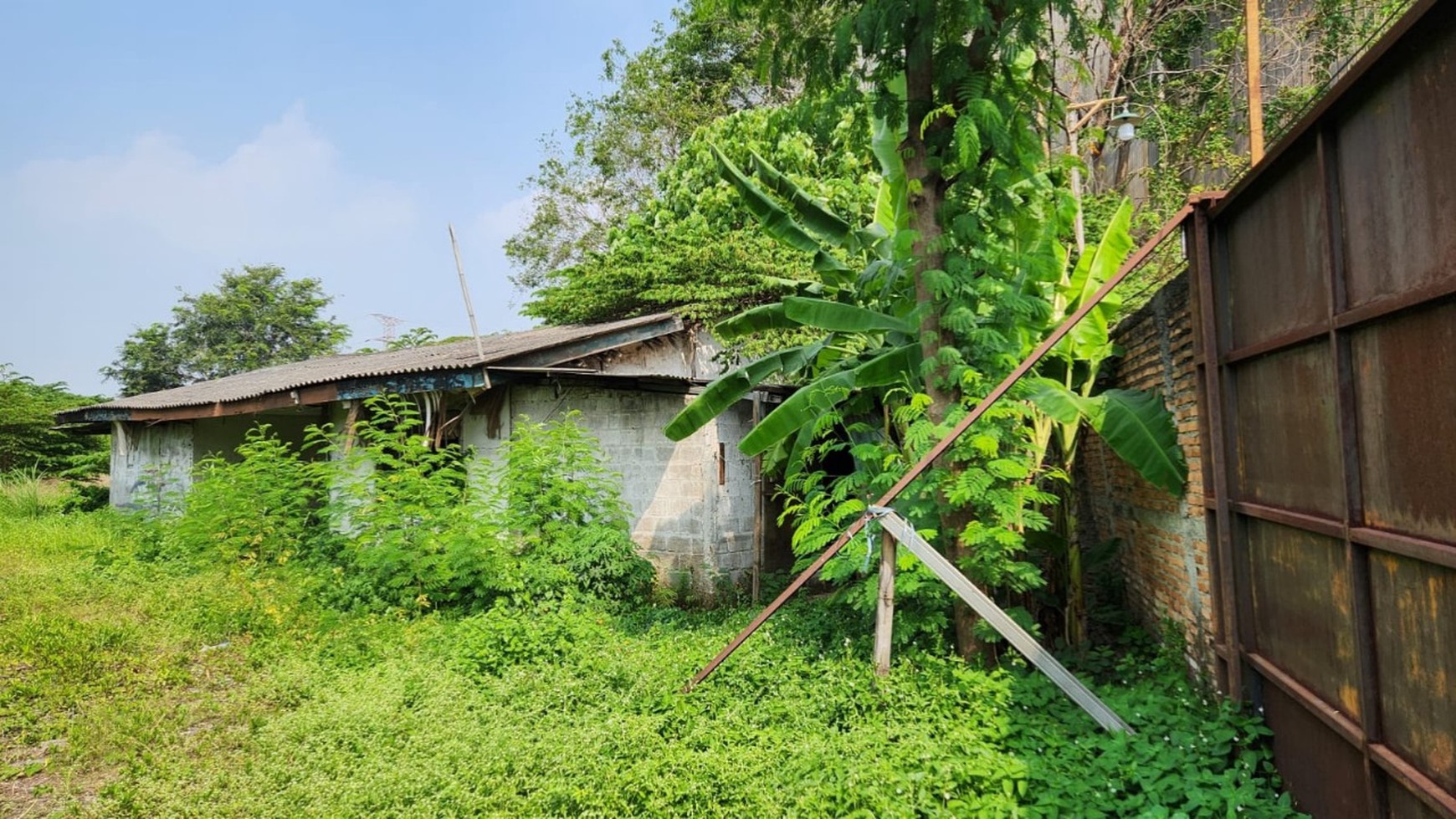 Tanah Kosong Lokasi sangat Strategis Untuk Usaha di Jati Mulya, Tambun Selatan - Bekasi