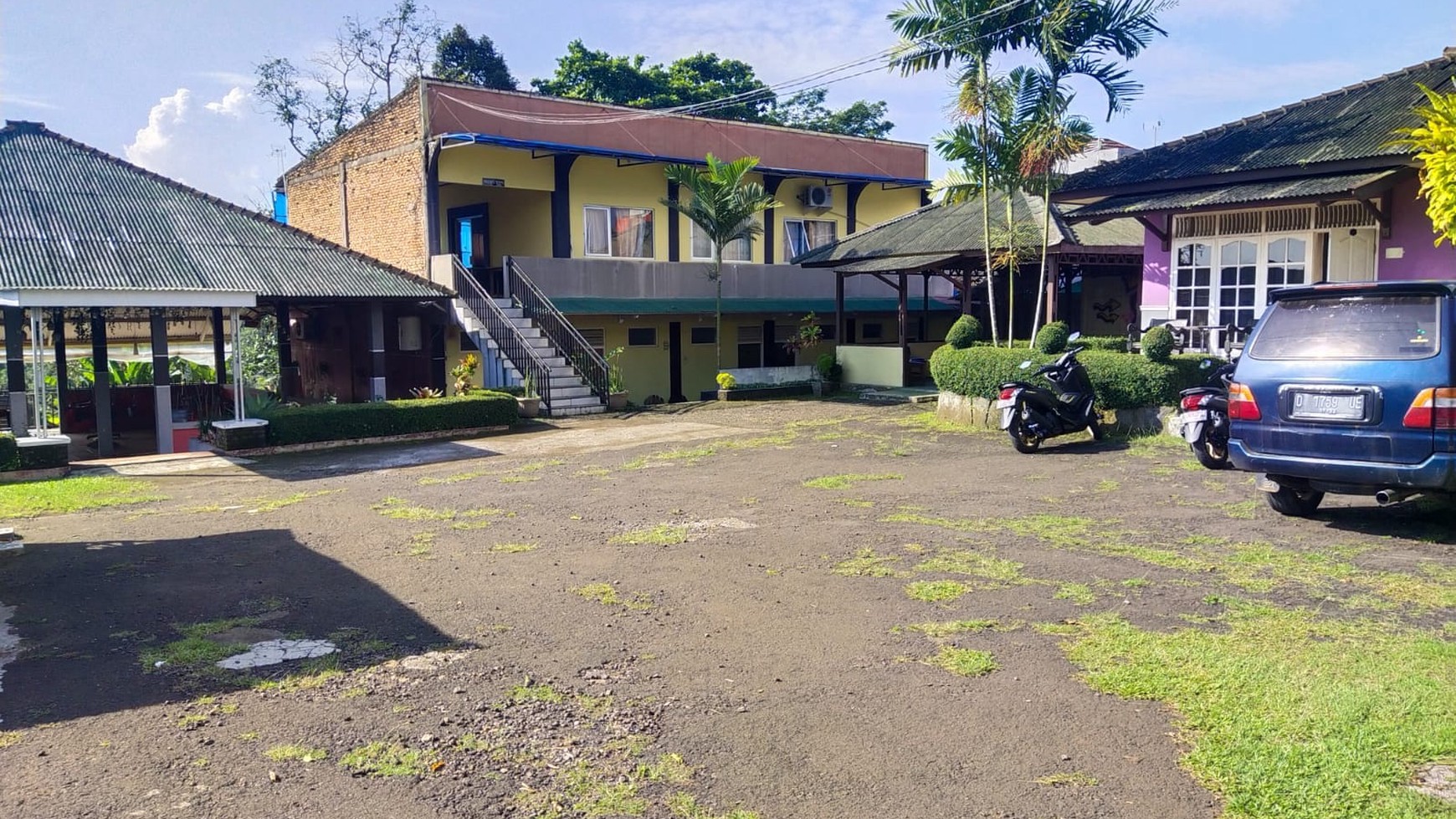 Hotel Di Lokasi Strategis Di Jl Raya Cipayung Bogor Jawa Barat