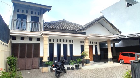 Dijual rumah mewah harga murah