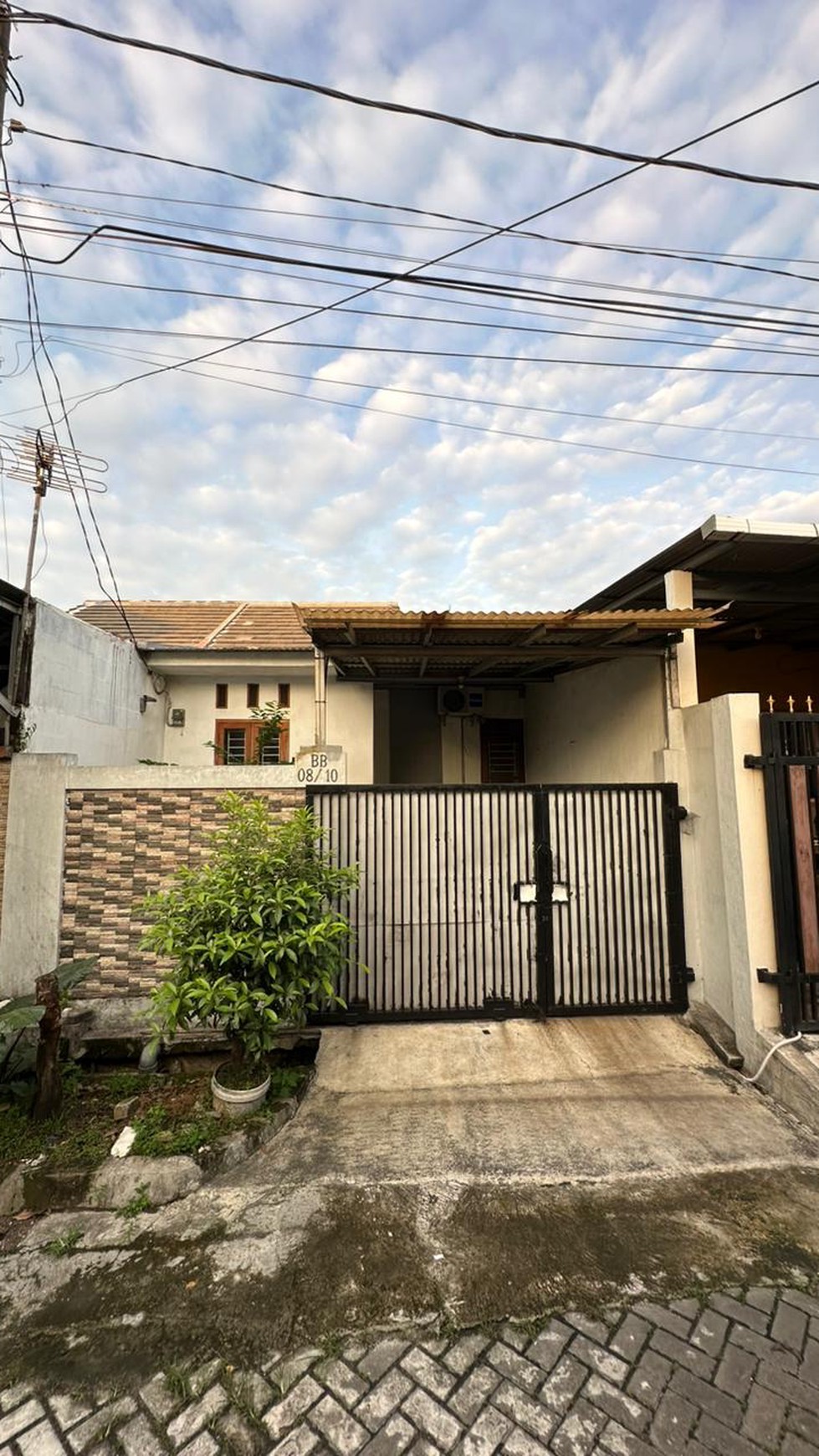 Dijual murah rumah di Permata, Kuta Jaya, pasar kemis, Kabupaten Tangerang