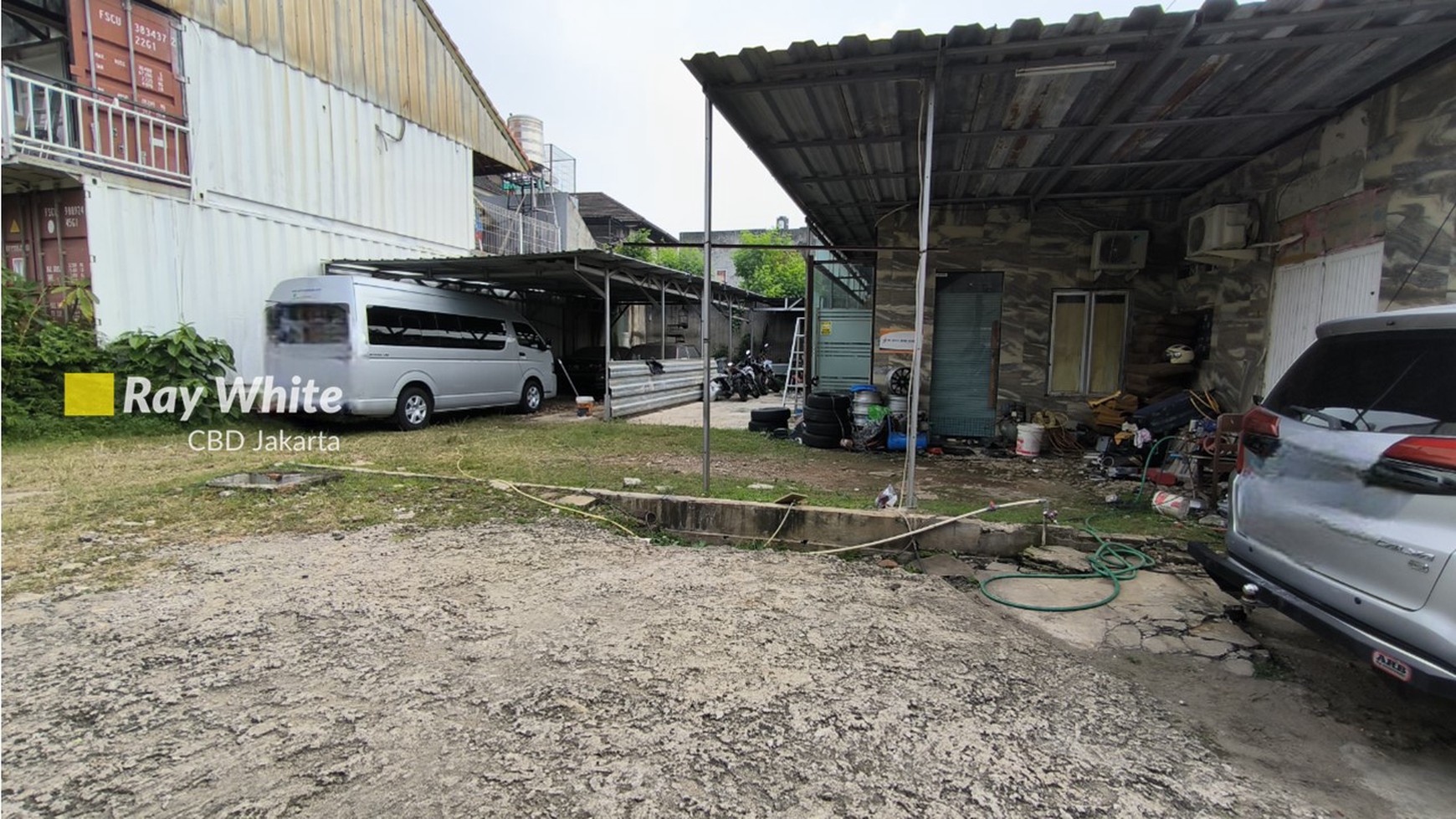 Rumah Hitung Tanah Area Cipete