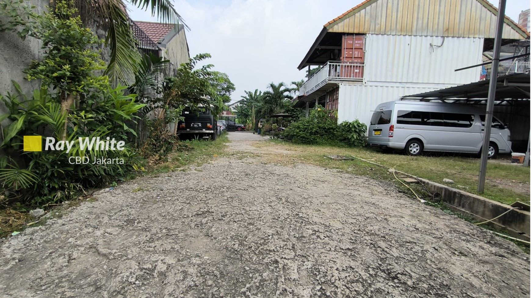 Rumah Hitung Tanah Area Cipete