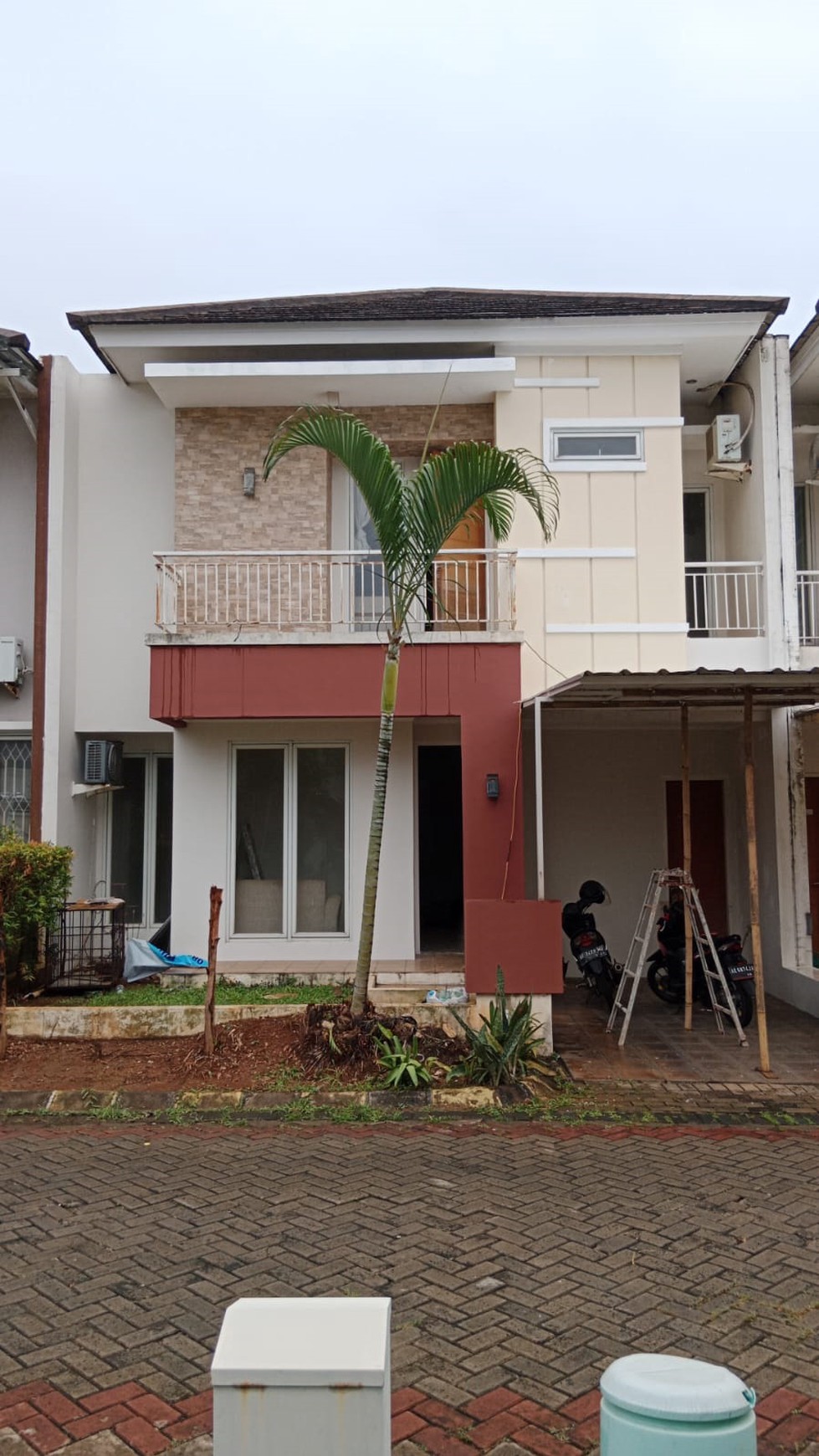 Rumah 2 Lantai dalam Cluster dan Siap Huni @Jombang, Ciputat