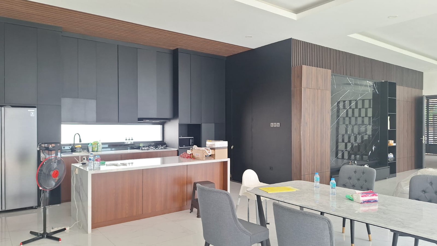 Rumah mewah  1 lantai semi furnished ,siap huni di Kayu Putih  Jakarta Timur