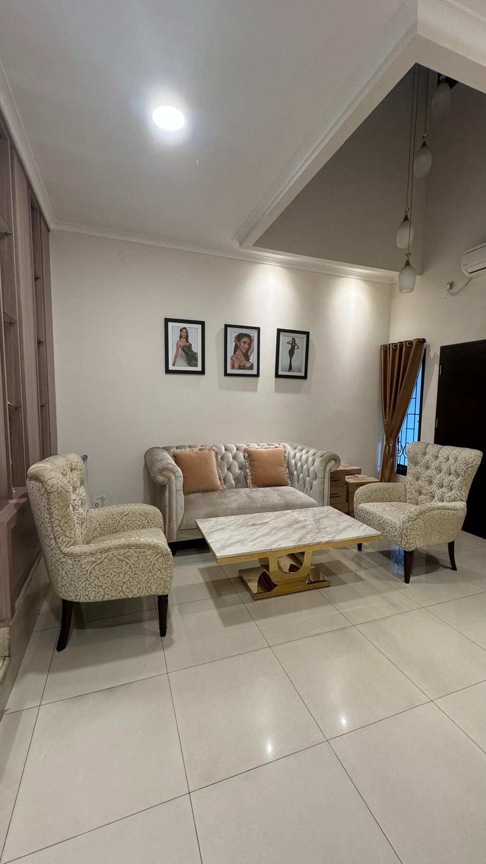 Rumah elegant dan Middle east house full furnish dicipete selatan - antasari, jakarta selatan