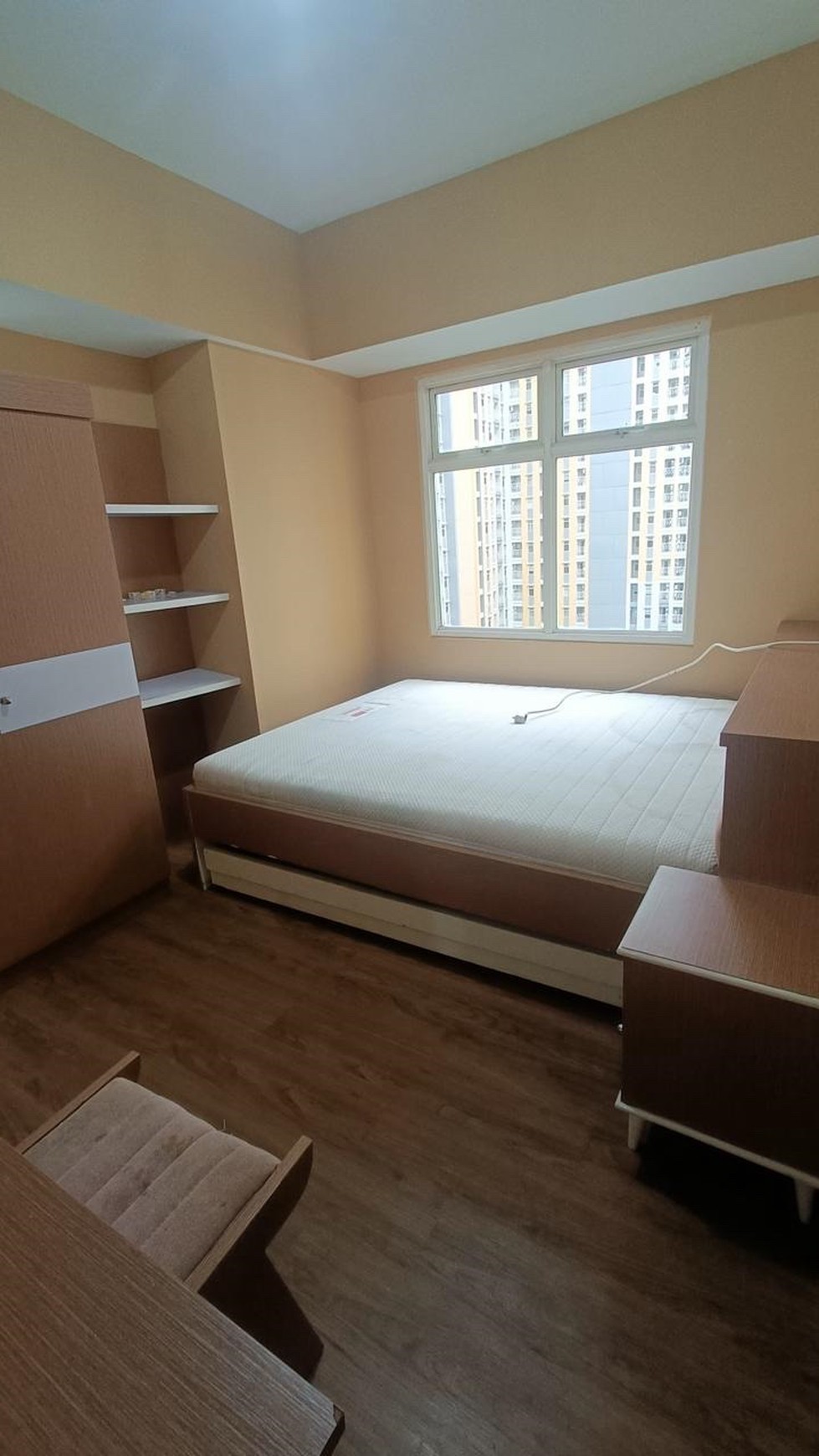 Dijual Apartement Spring lake di Summarecon Bekasi 